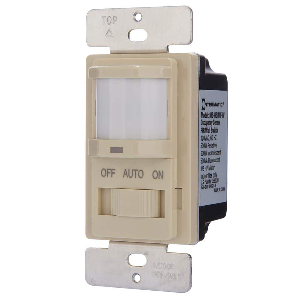 Intermatic IOS Series 500-Watt Occupancy Switch with Manual Override Decorator 150-Degree Coverage Pattern (4)
