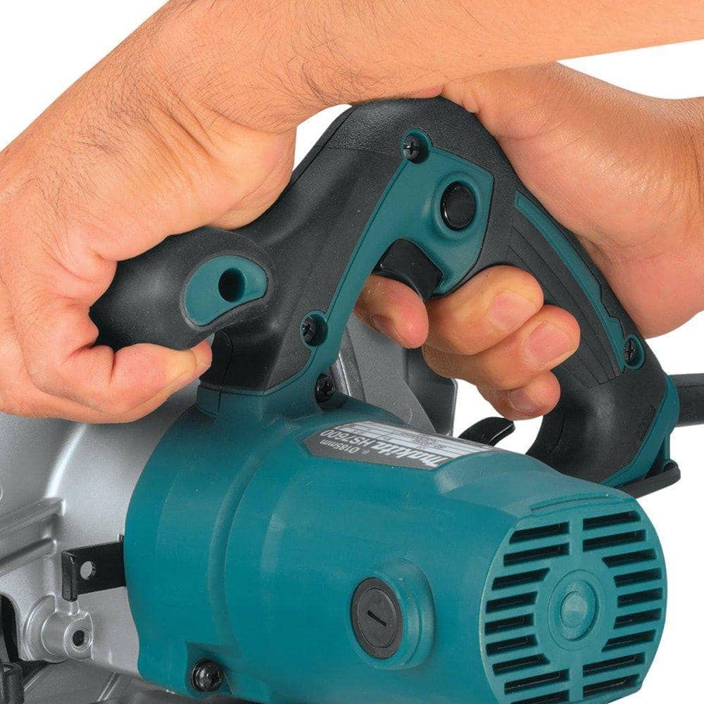 Makita 10.5 Amp 7-1/4 in. Corded Circular Saw (3)