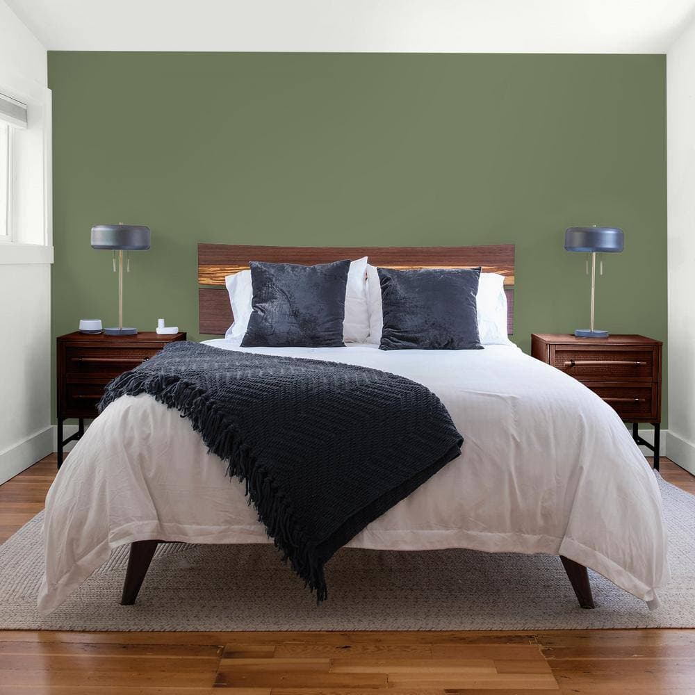 Glidden Premium 1 qt. PPG1124-6 Dark Sage Flat Interior Latex Paint (4)