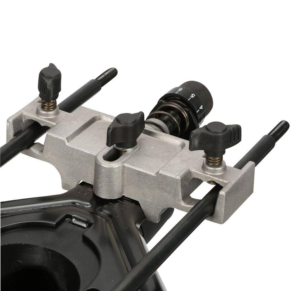 DEWALT Universal Edge Guide with Dust Collection (2)