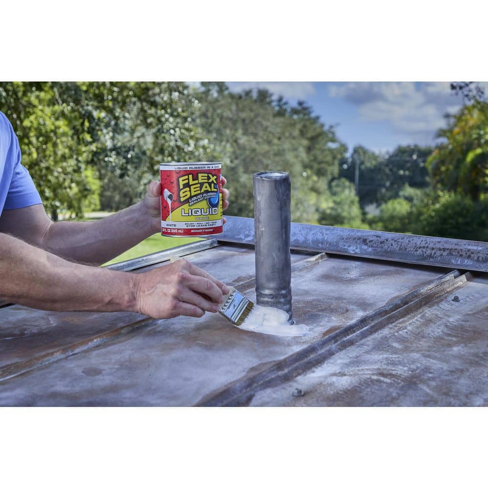 FLEX SEAL FAMILY OF PRODUCTS Flex Seal Liquid White 32 Oz. Liquid Rubber Sealant Coating (3)