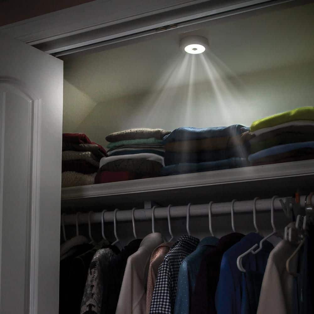 Sensor Brite Ultra Overhead Motion Activated LED Rechargeable Night Light (3)