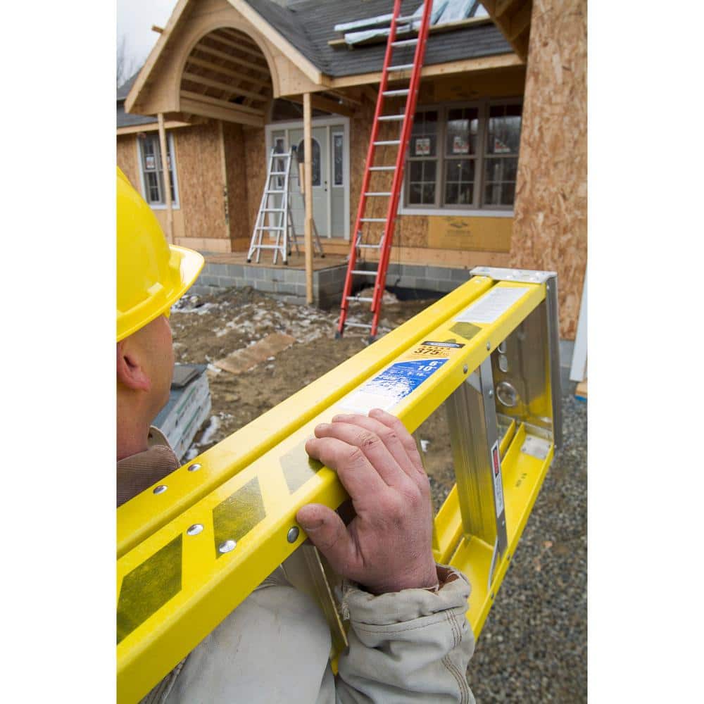 Werner Yellow Fiberglass Step Ladder with 375 lbs. Load Capacity Type IAA Duty Rating (3)