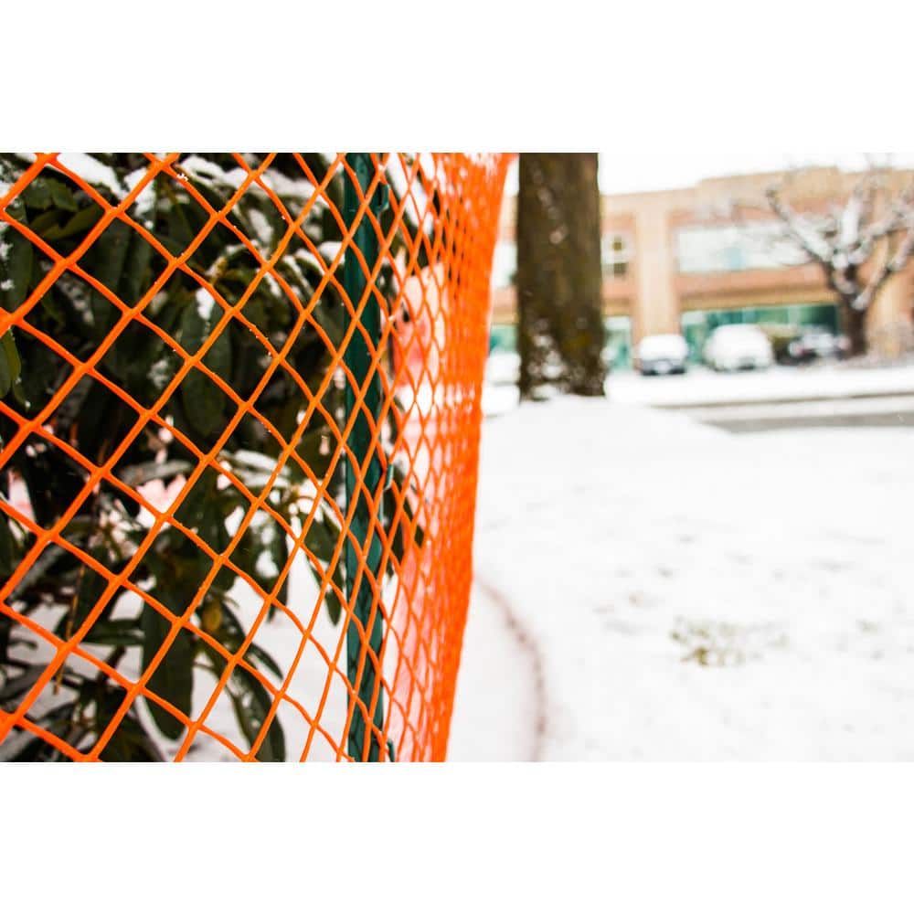 Everbilt 50 ft. L x 48 in. H PVC Vinyl Safety Fence in Orange with 1-1/2 in. x 1-1/2 in. Mesh Size Garden Fence (2)