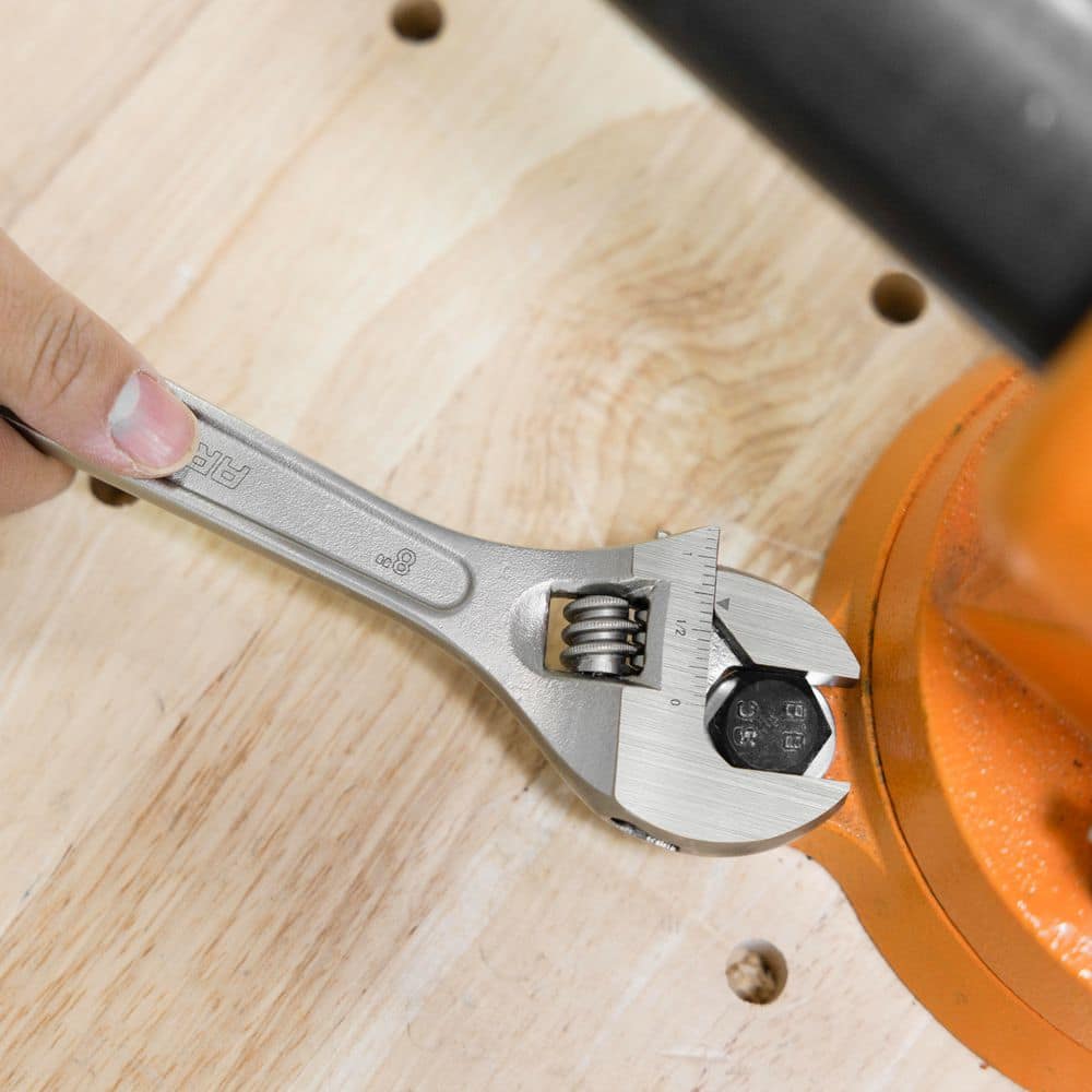 Arrow Fastener 8in. Adjustable Wrench (3)
