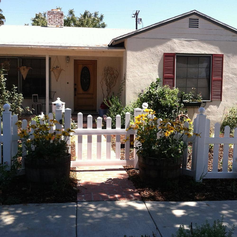 Weatherables Ellington 4 ft. W x 3 ft. H White Vinyl Picket Fence Gate Kit (2)