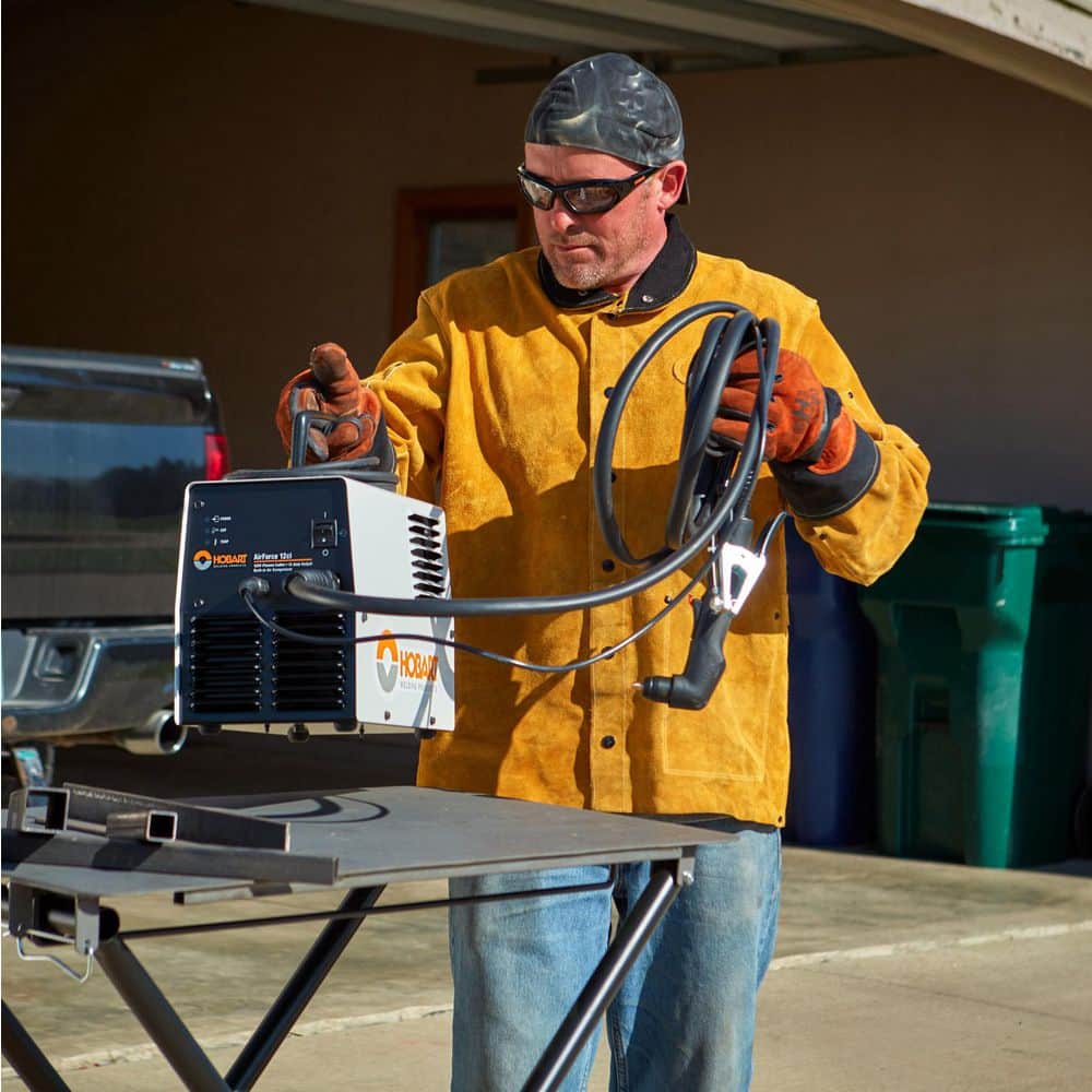 HOBART Airforce 12 Amp Plasma Cutter 120 (V) Compressor built in. 1/8 in Rated Plasma (2)