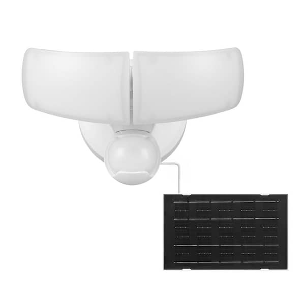 Defiant MaxDetect 240° White Motion Sensing Solar Powered Outdoor Security Light 2-Head Flood Light Integrated LED 1400 Lumens