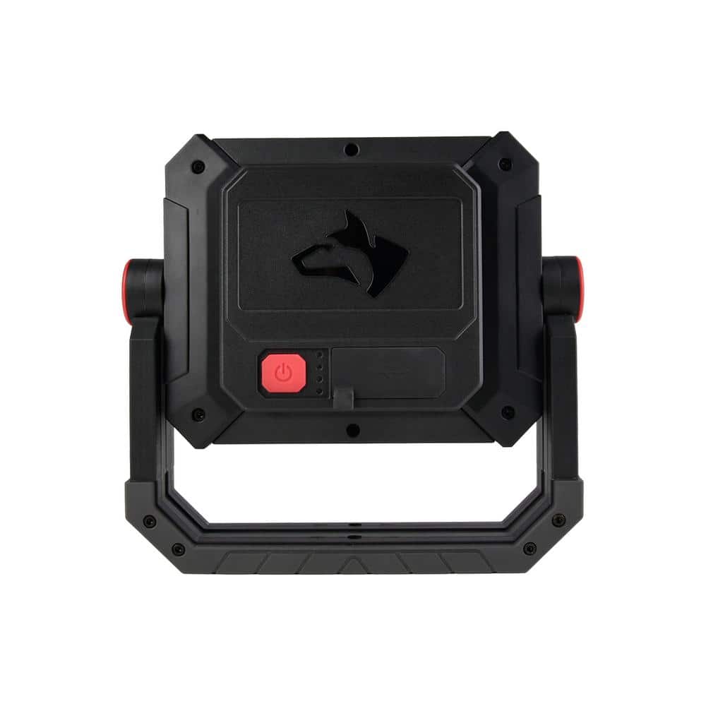 Husky 2000 Lumens Rechargeable LED Work Light (4)