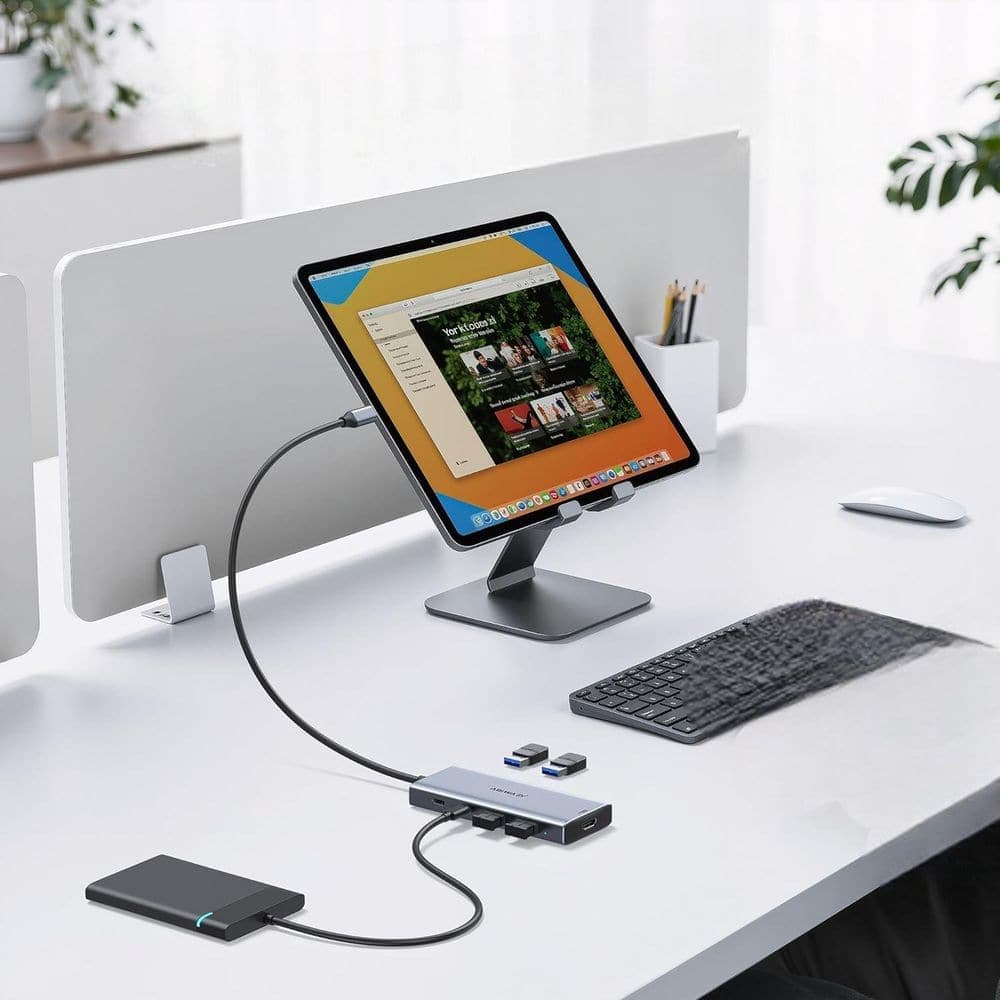 Adrinfly 7-in-1 USB C Hub with 4K HDMI, USB 3.0, SD/TF Card Reader, and 100-Watt PD for Laptops and Devices (3)