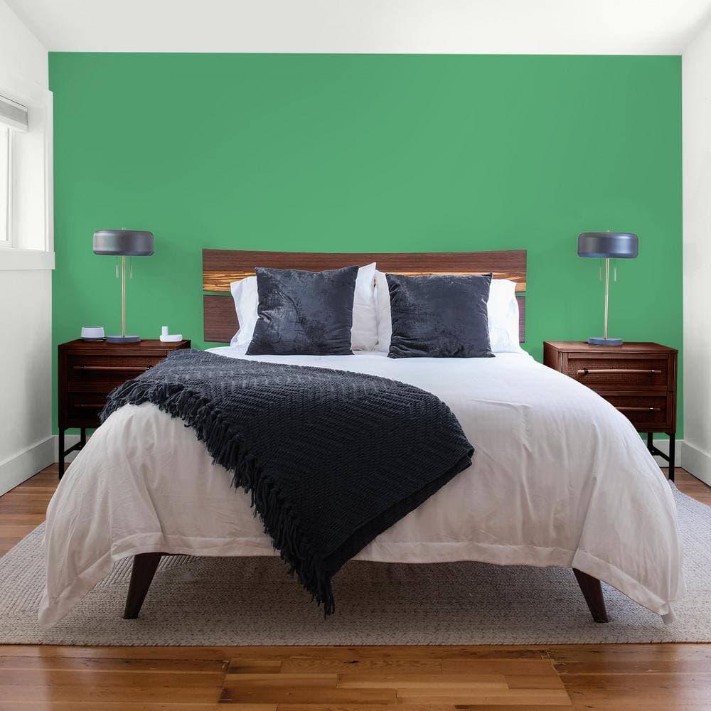 Glidden Premium 1 qt. PPG1226-6 Basil Pesto Flat Interior Latex Paint (4)