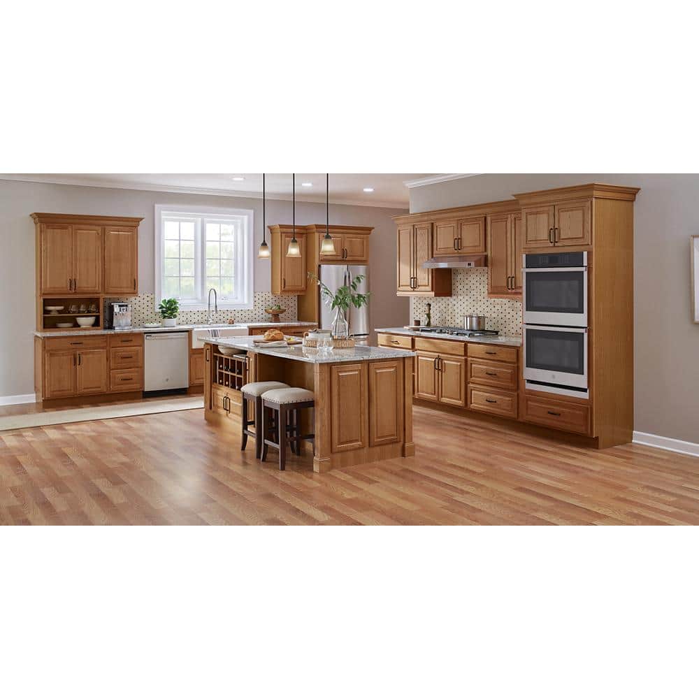 Hampton Bay Hampton 15 in. W x 24 in. D x 34.5 in. H Assembled Base Kitchen Cabinet in Medium Oak (3)
