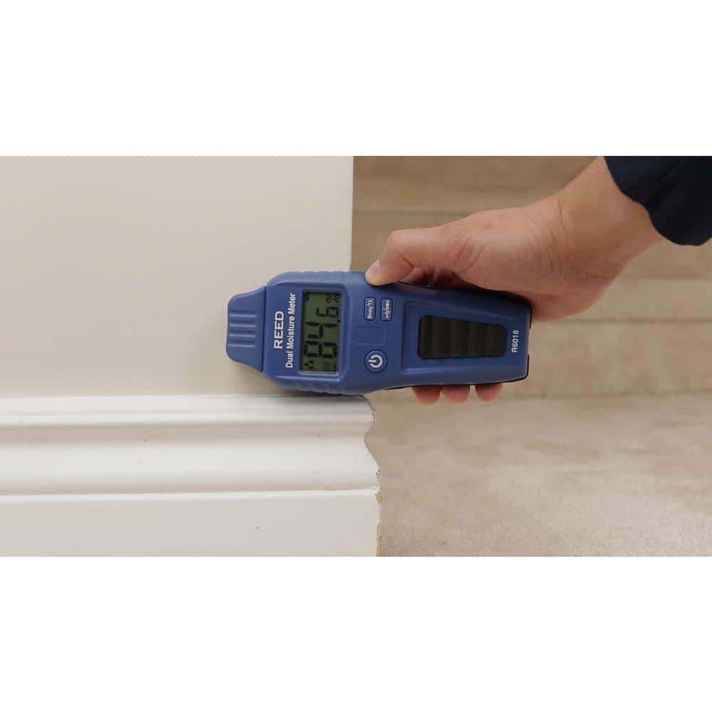 REED Instruments Pin/Pinless Dual Moisture Meter (2)