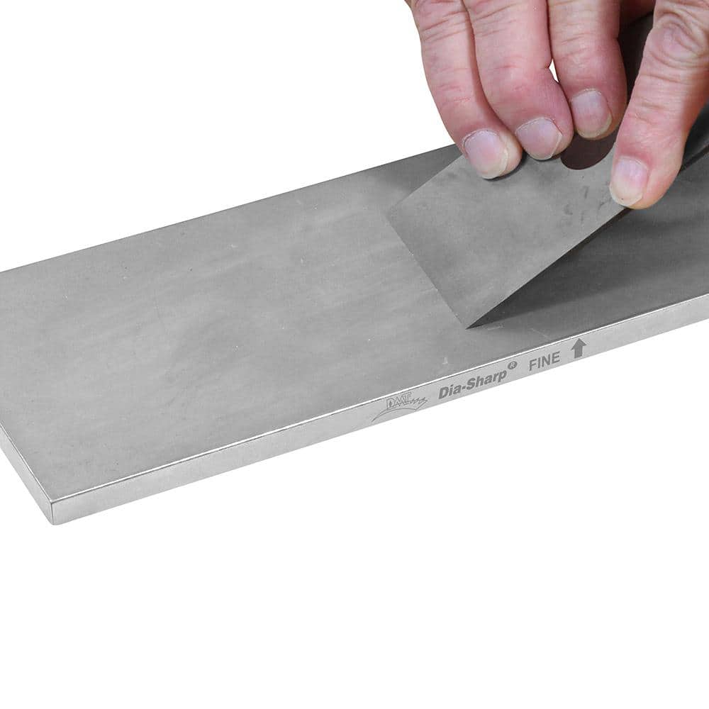 DMT 10 in. Dia-Sharp Bench Stone Fine Handheld Sharpener (3)