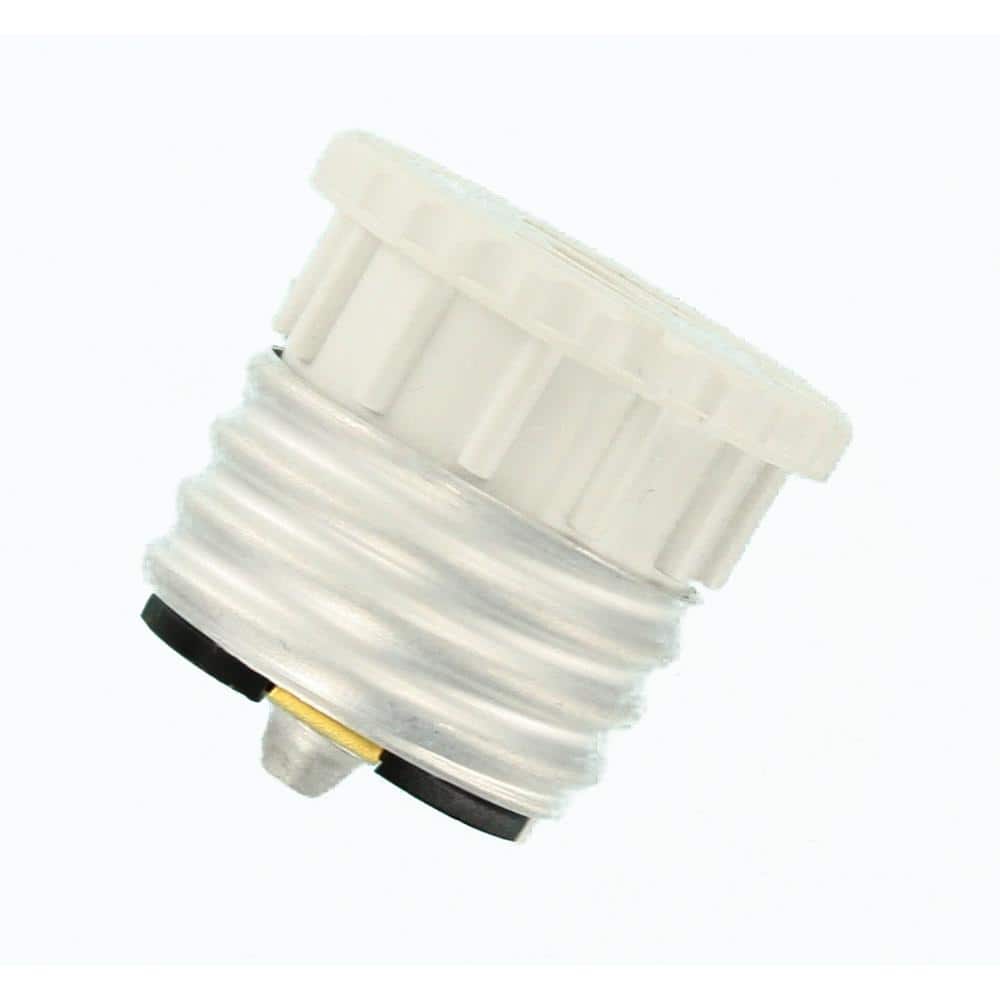 Leviton 660-Watt Lamp Holder to Outlet Adapter, White 125-W (4)