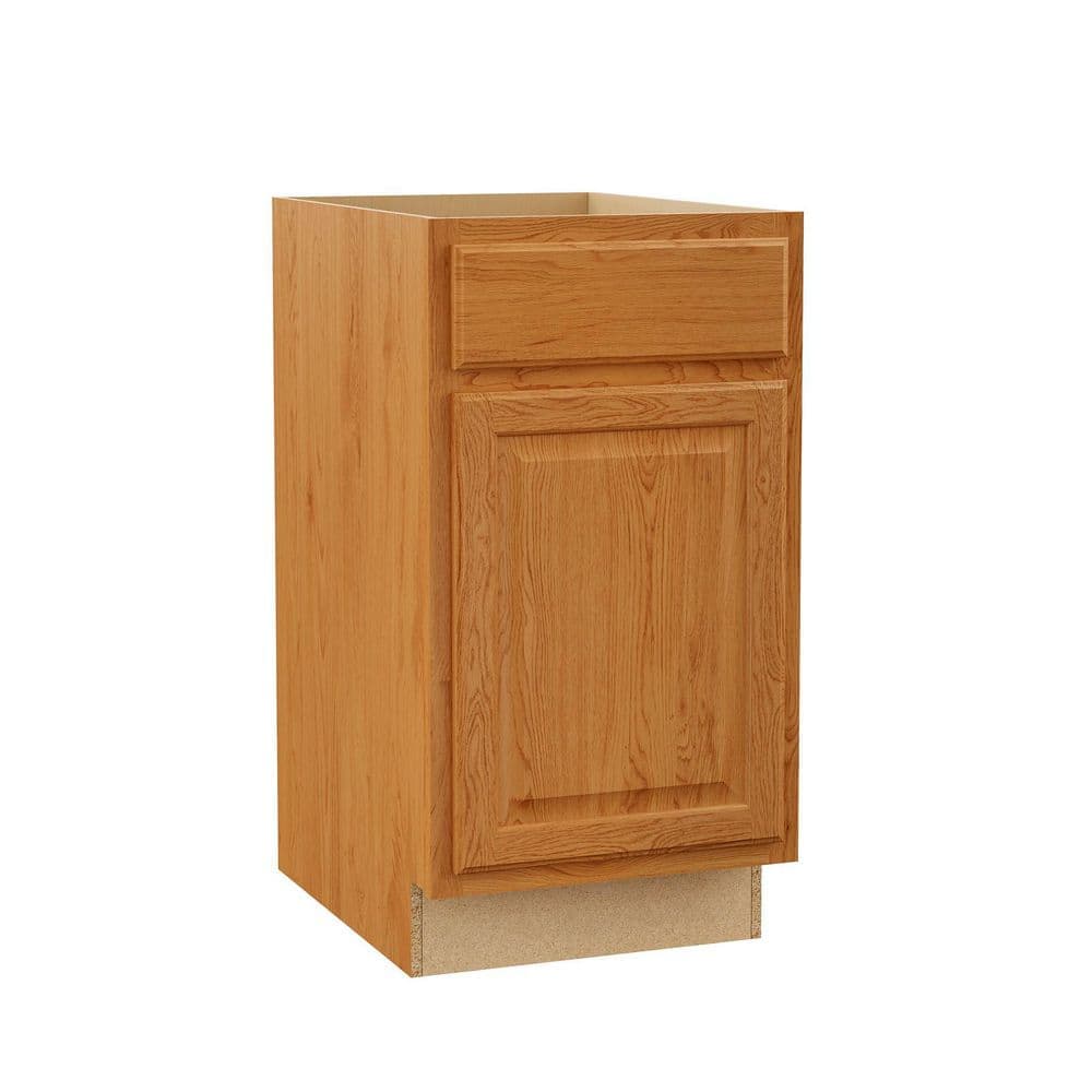 Hampton Bay Hampton 18 in. W x 24 in. D x 34.5 in. H Assembled Base Kitchen Cabinet in Medium Oak