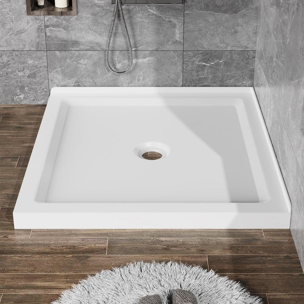 Boosicavelly 36 in. L x 36 in. W Corner Shower Pan Base with Center Drain (2)