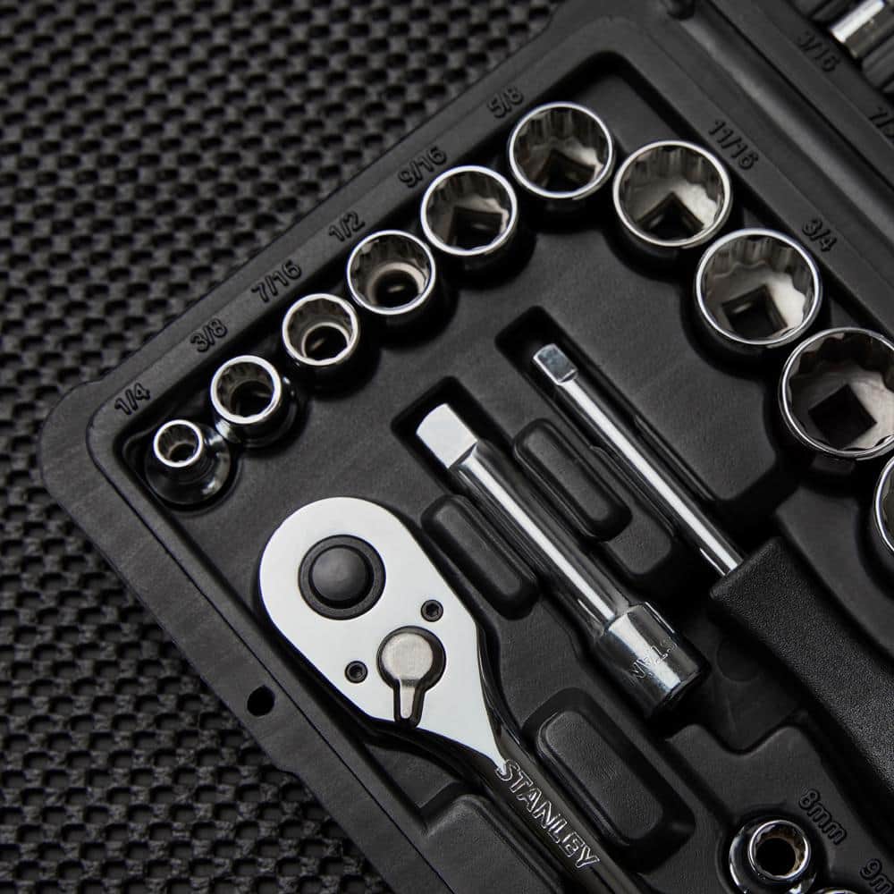 Stanley Mechanics Tool Set (68-Piece) (2)
