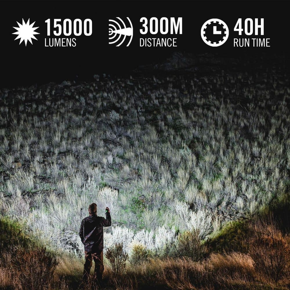 Coast XP86R 15000 Lumens LED Rechargeable Flashlight (3)