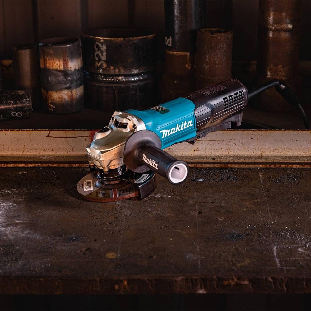 Makita 5 in. Corded Angle Grinder (3)