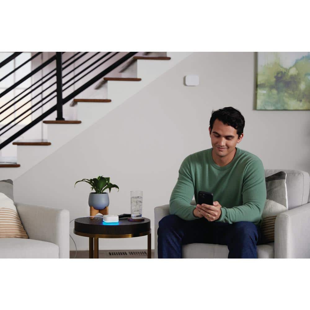 Defiant Smart Home Alarm Kit with WiFi and Bluetooth, Powered by Hubspace (5-Piece) (2)