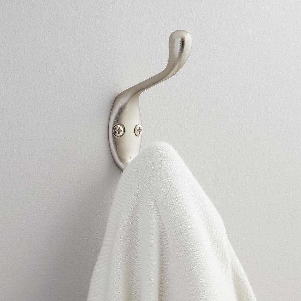 Everbilt 3-Pack Satin Nickel Heavy-Duty J- Bath Hooks (3)