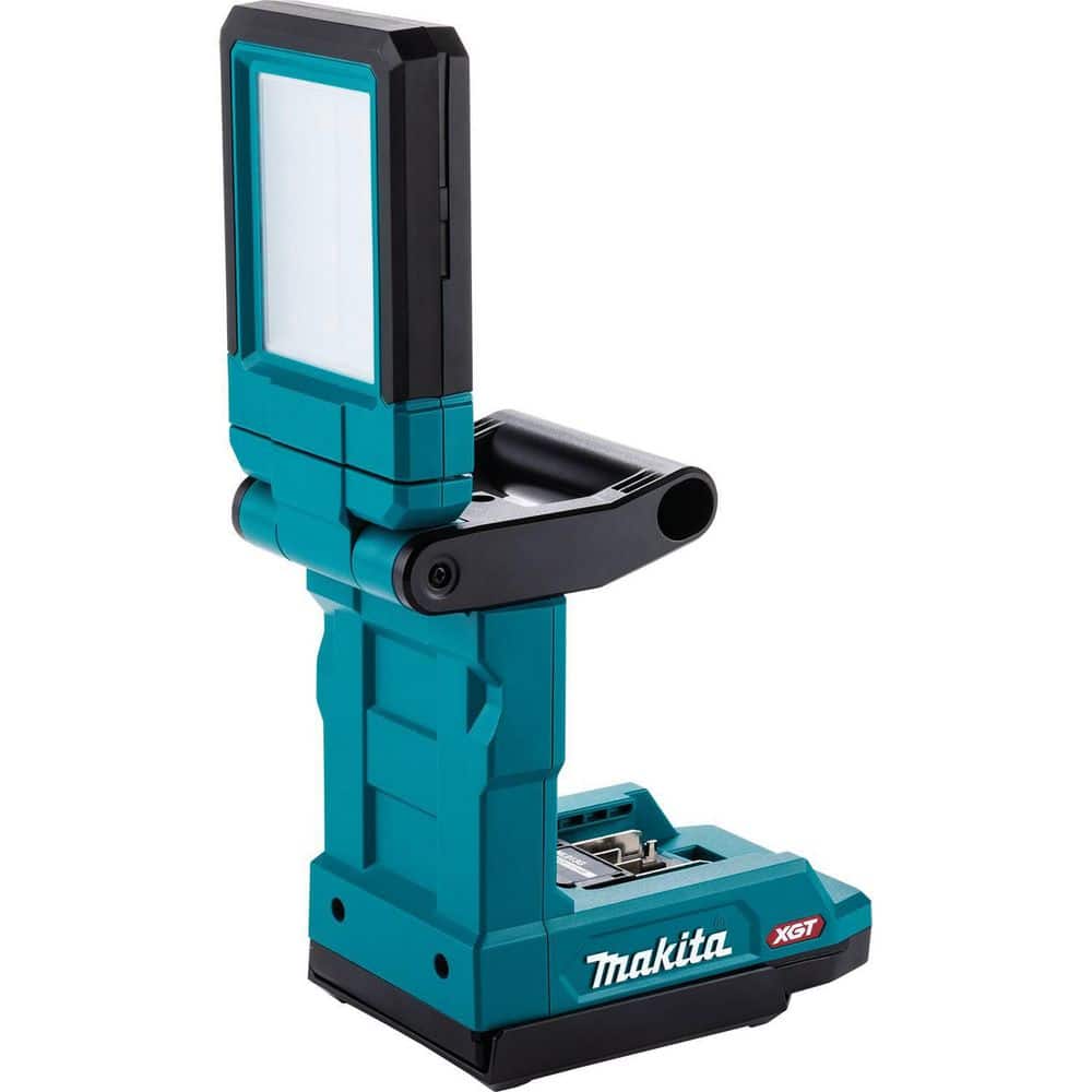 Makita 40V max XGT Lithium-Ion L.E.D. Magnetic Work Light, Light Only (1)