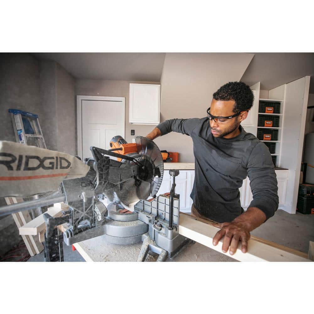RIDGID 15 Amp Corded Dual Bevel Sliding Miter Saw with 70 Deg. Miter Capacity and LED Cut Line Indicator (3)