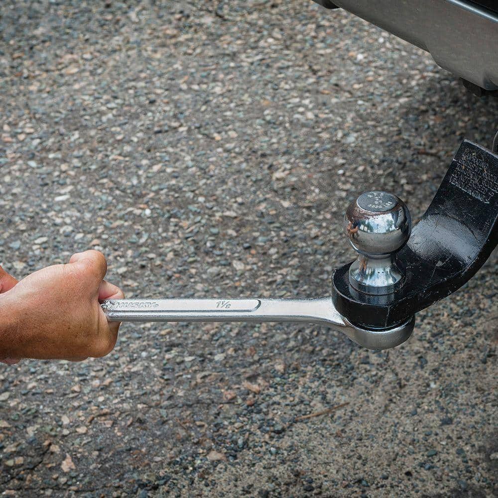 Husky 1-1/8 in. and 1-1/2 in. Trailer Hitch Wrench in Double Box Wrench (3)
