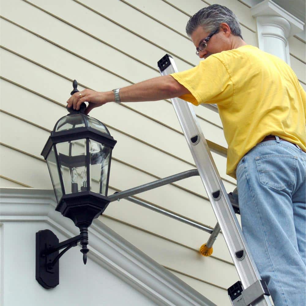 Roof Zone Ladder Stabilizer (3)
