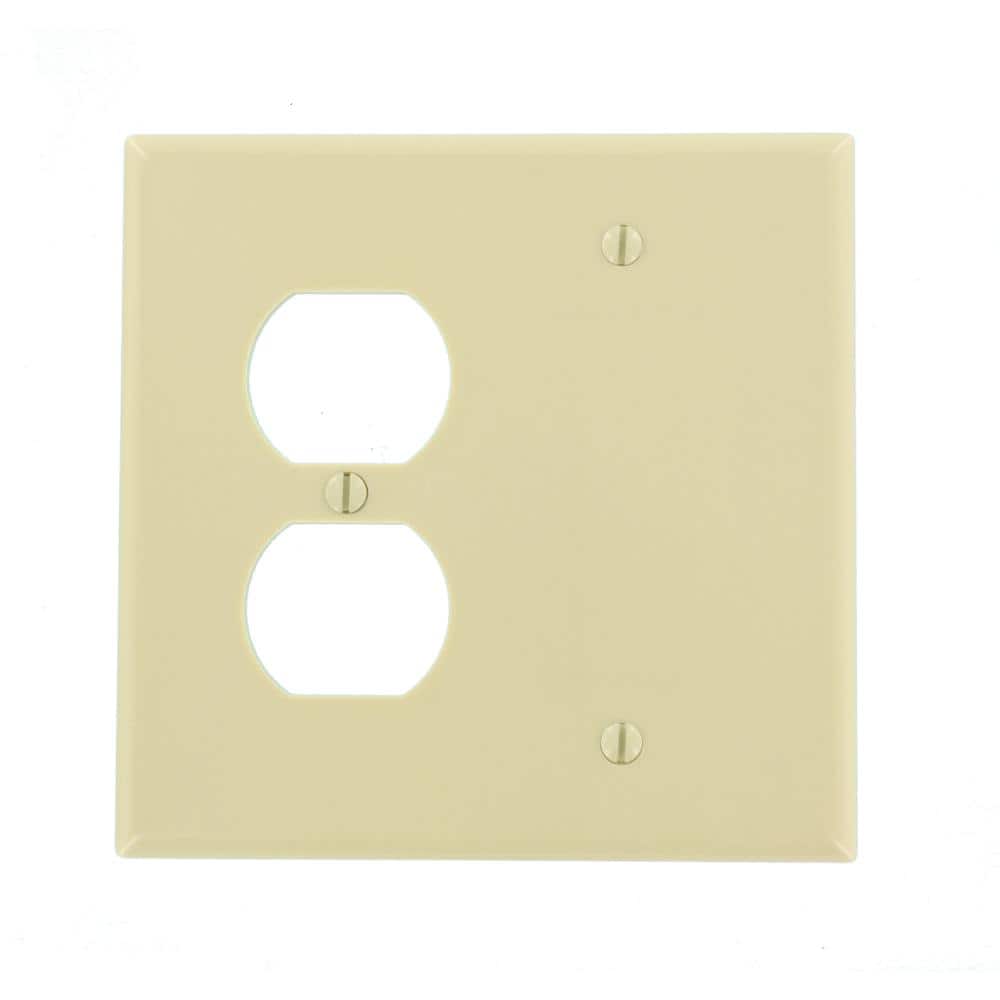 Leviton 2-Gang Ivory 1-Blank / 1-Duplex Outlet/Receptacle Plastic Midway/Midsize Wall Plate (1-Pack) 80508-I (2)