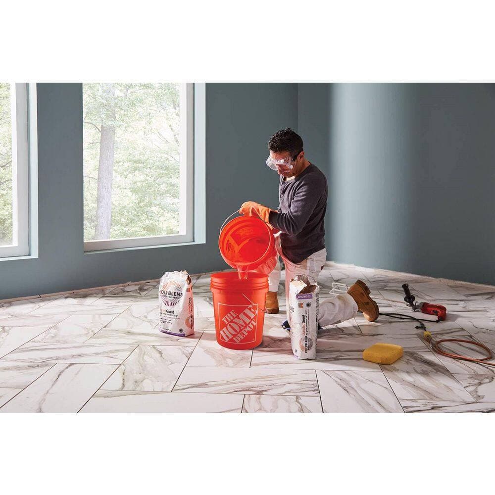 The Home Depot 5 gal. HD Bucket in Orange (Pack 300) (3)