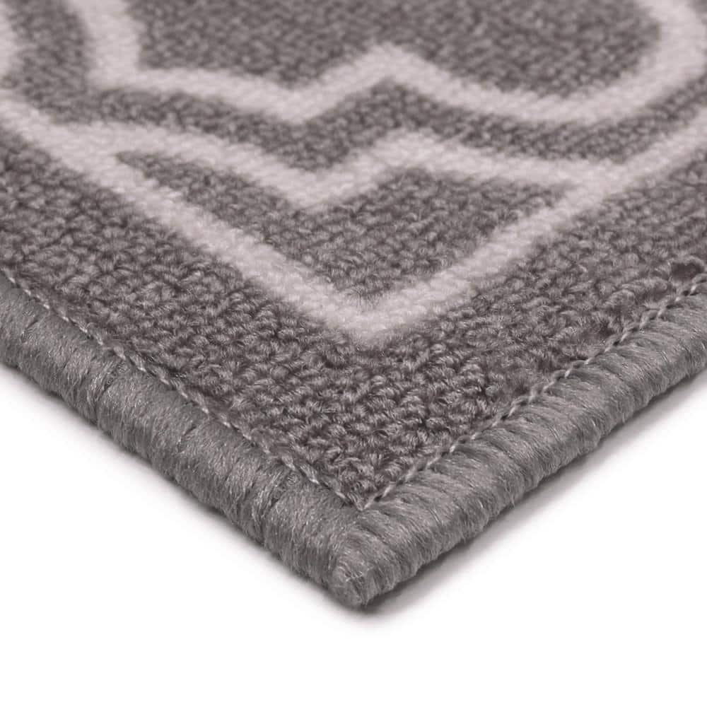 TrafficMaster Trellis Grey 3 ft. x 4 ft. Non-Slip Indoor Area Rug (3)