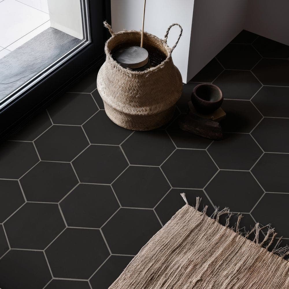 MSI Glassel Nero Hexagon 9 in. x 10 in. Matte Porcelain Floor and Wall Tile (0.49 sq. ft./Each) (4)
