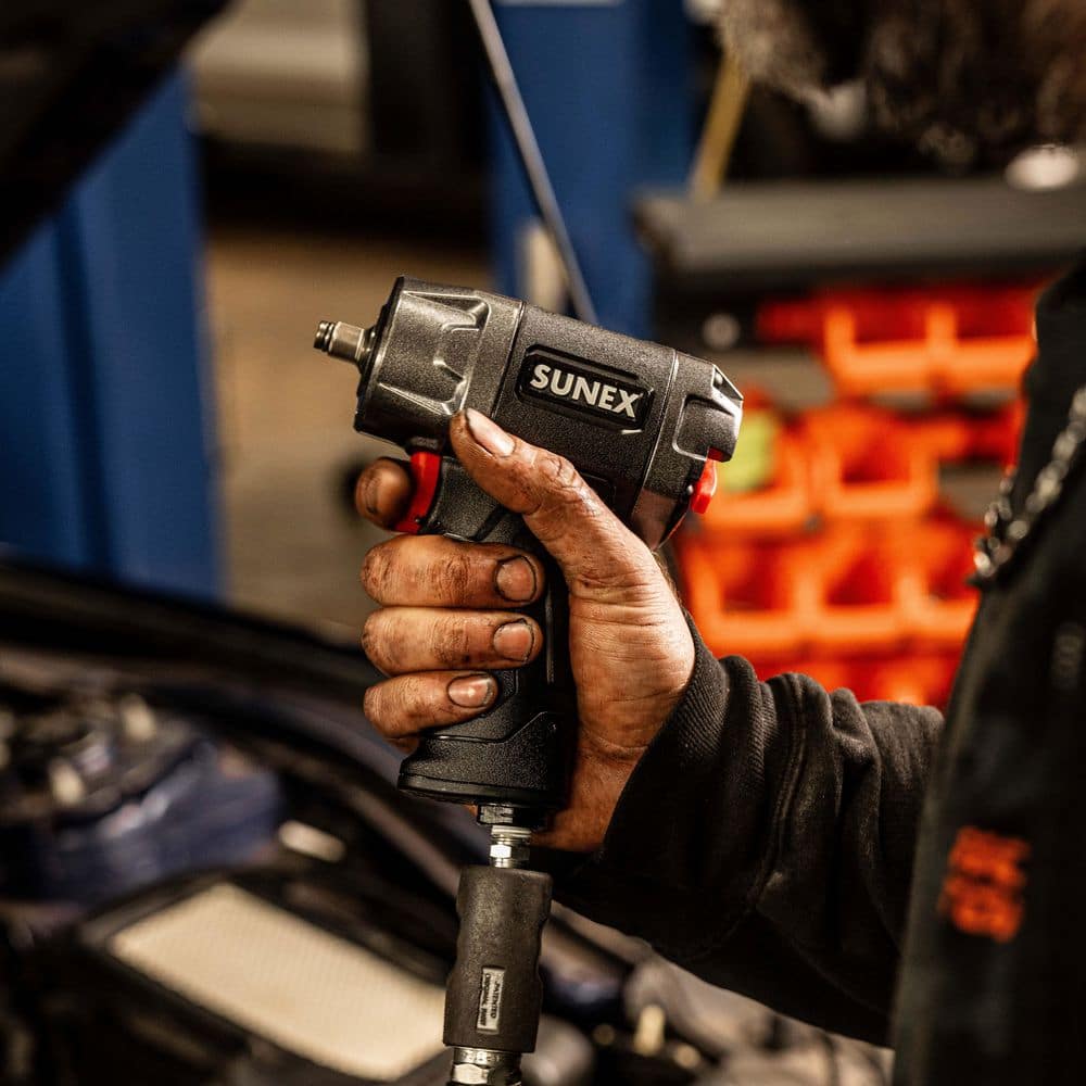 Sunex 3/8 in. Compact Composite Impact Wrench (3)