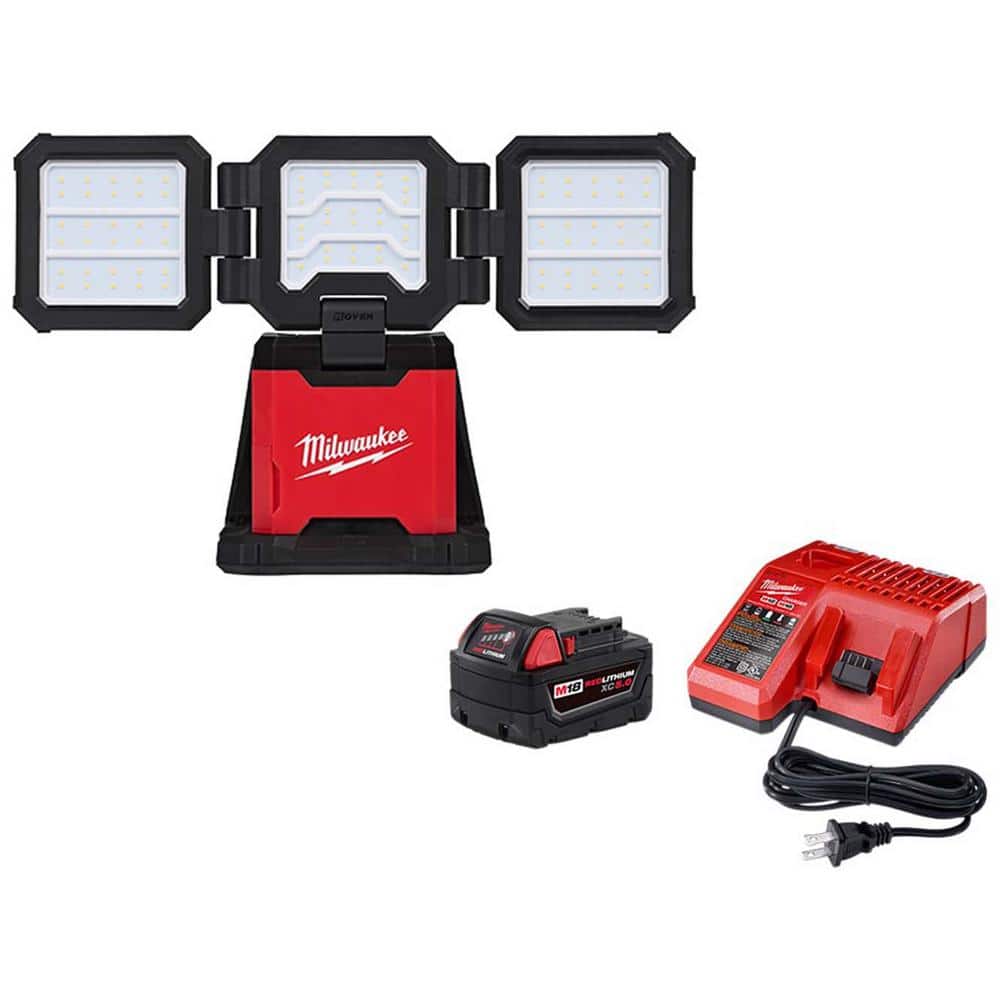 Milwaukee M18 18-Volt Lithium-Ion Cordless 4500 Lumens ROVER Dual Power Triple-Panel Flood w/ (1) 5Ah Battery & Charger