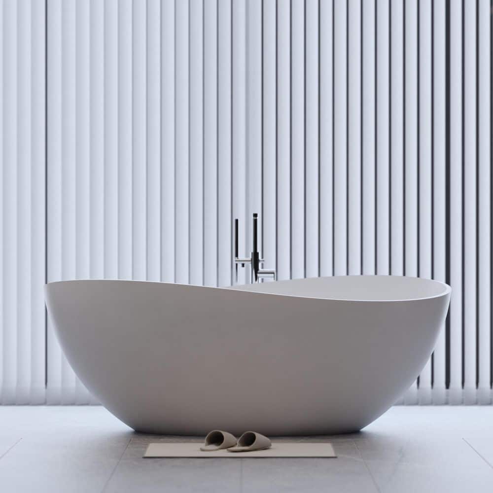 Boosicavelly 63 in. x 37 in. Freestanding Flat Bottom Soaking Bathtub with Drain in White (2)