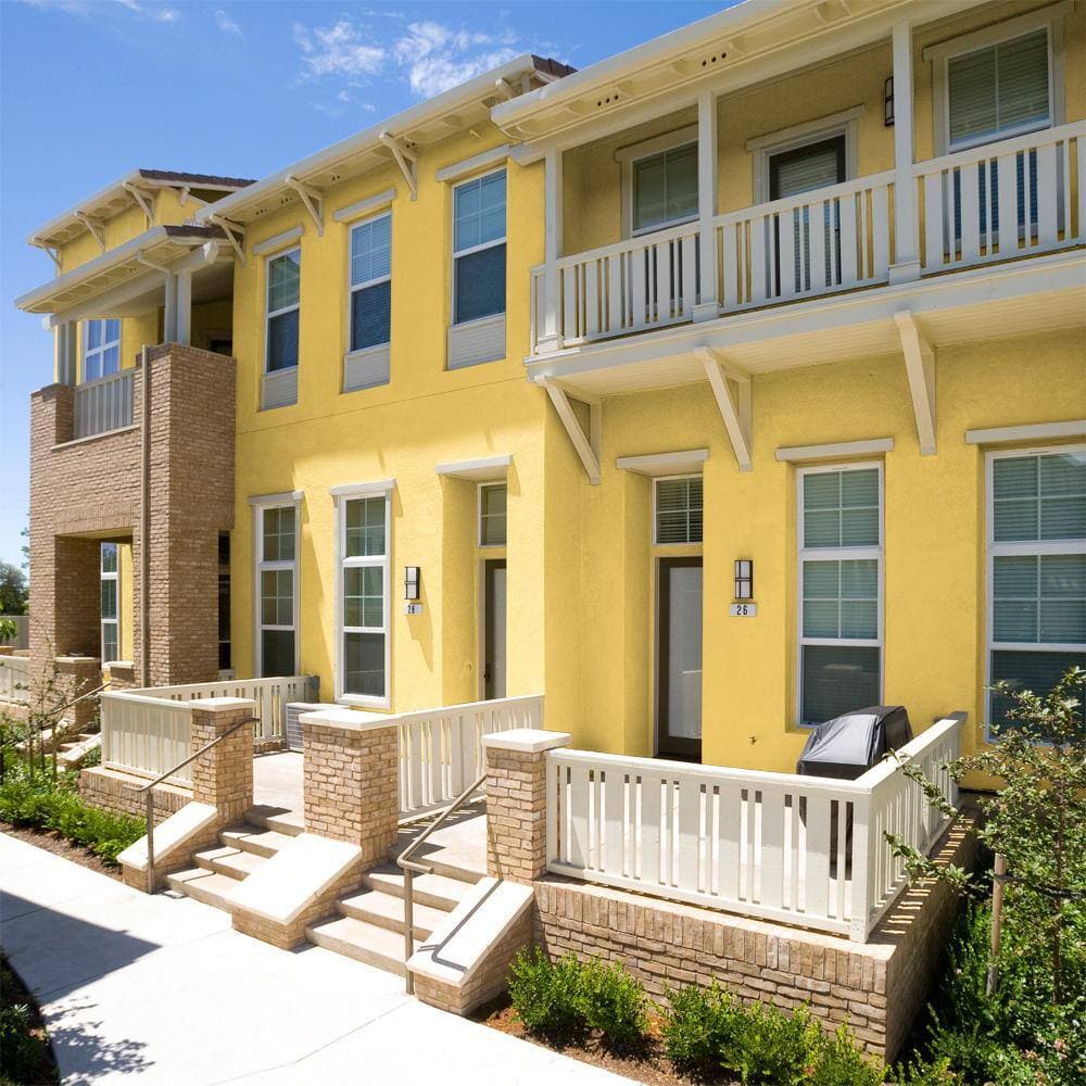 BEHR PRO 1 gal. #P300-6 Buzz-in Flat Exterior Paint (4)