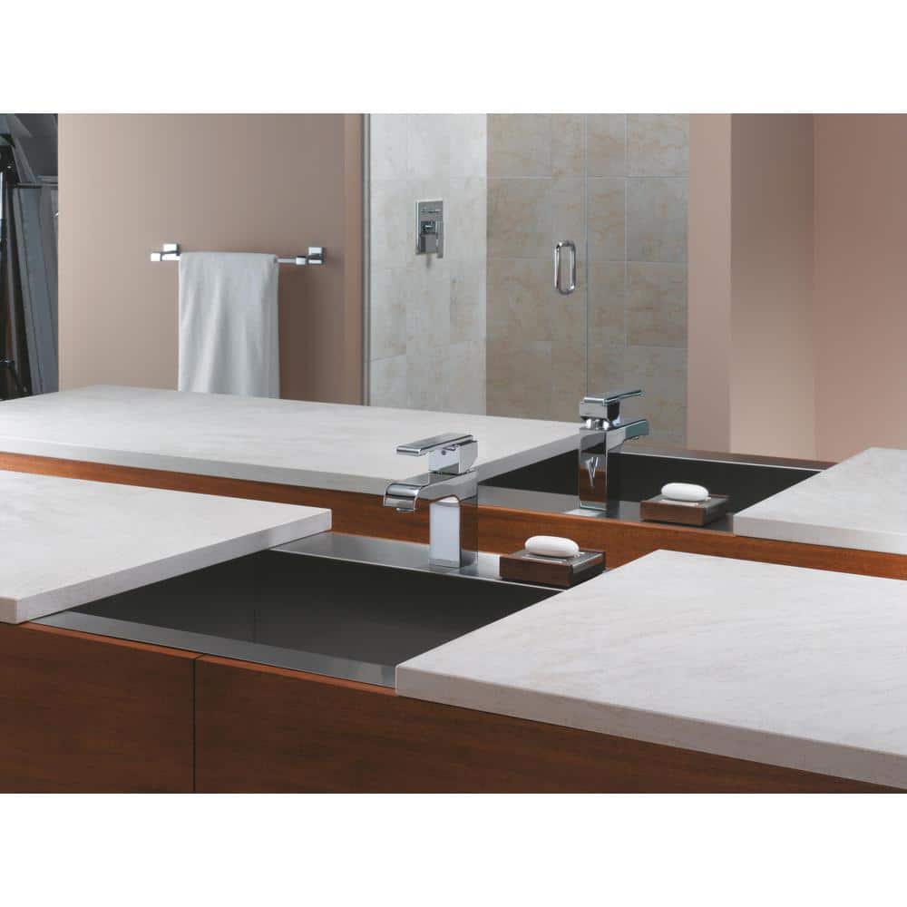 Delta Velum Wall Mounted Single Towel Bar (2)