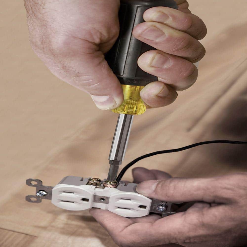 Klein Tools 5-in-1 Screwdriver/Nut Driver- Cushion Grip Handle (3)