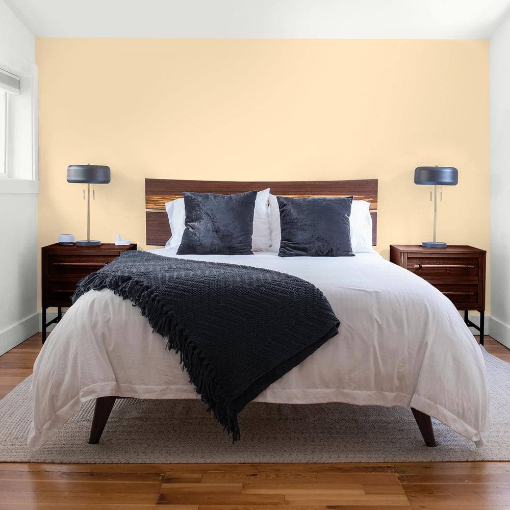 Glidden Essentials 1 gal. PPG1089-3 Chai Tea Latte Flat Interior Paint (4)
