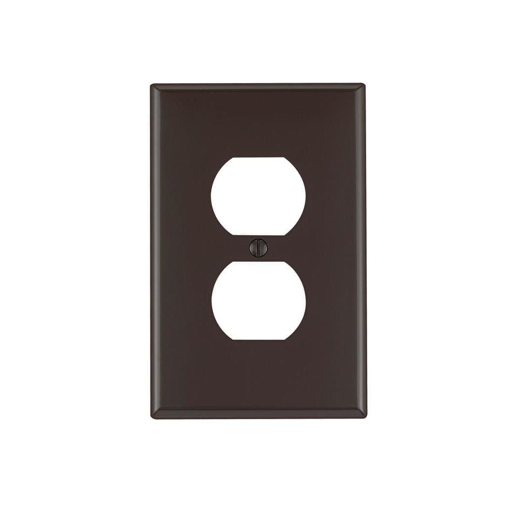 Leviton 1-Gang Brown Duplex Outlet/Receptacle Nylon Midway/Midsize Wall Plate (1-Pack) PJ8