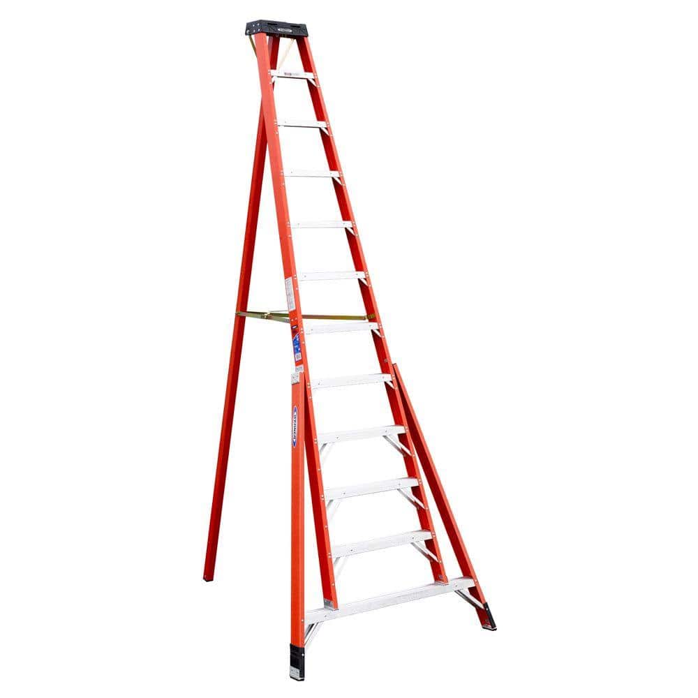 Werner 12 ft. Fiberglass Tripod Step Ladder (16 ft. Reach Height), 300 lbs. Load Capacity Type IA Duty Rating