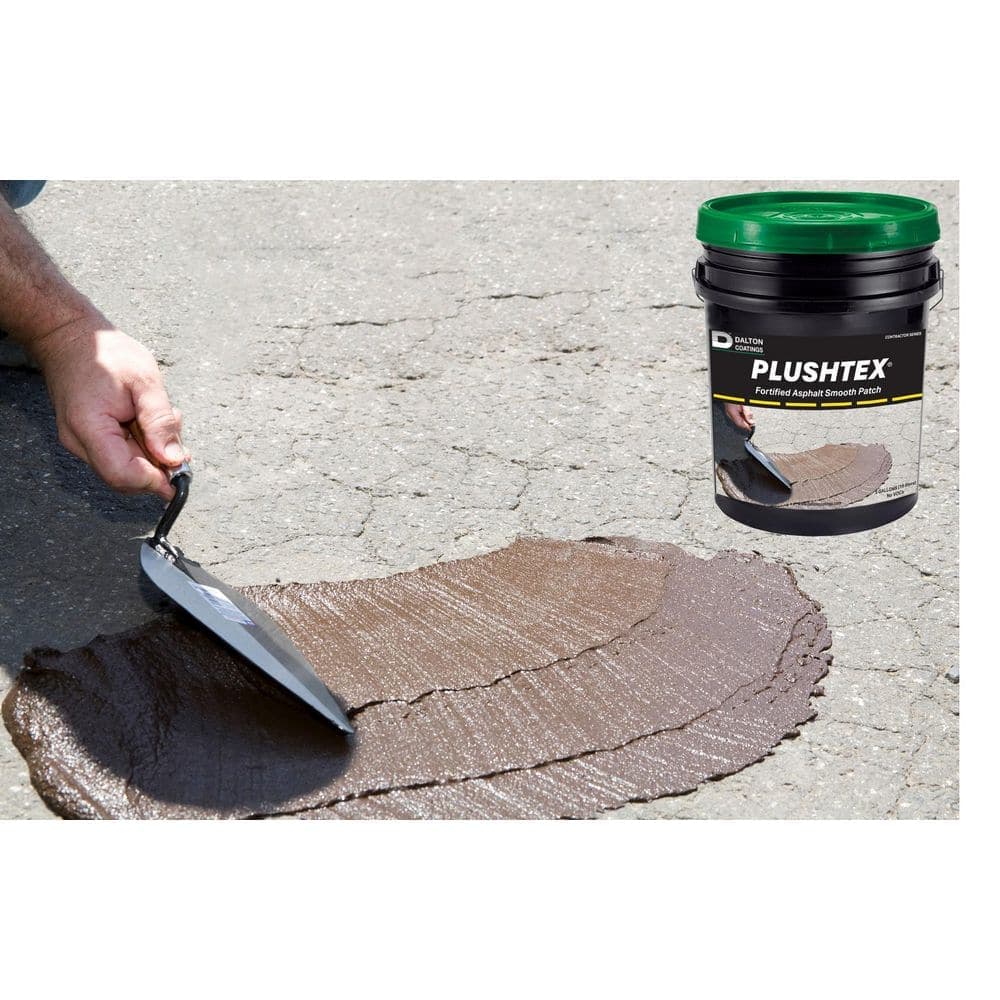 Plush 5 Gal. 900-14 Texturized Asphalt Emulsion Resurfacer (3)