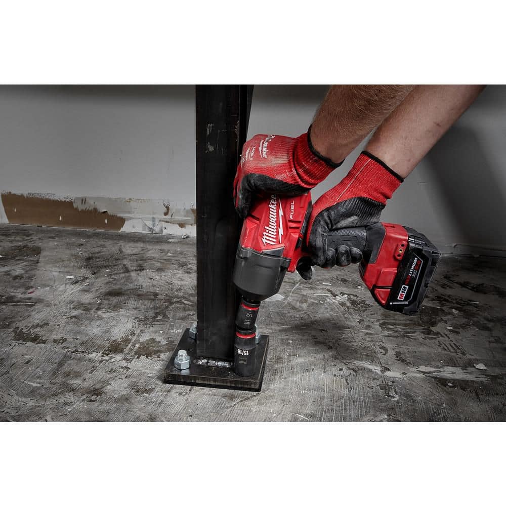 Milwaukee SHOCKWAVE Impact Duty 3/8 in Drive Universal Joint (2)