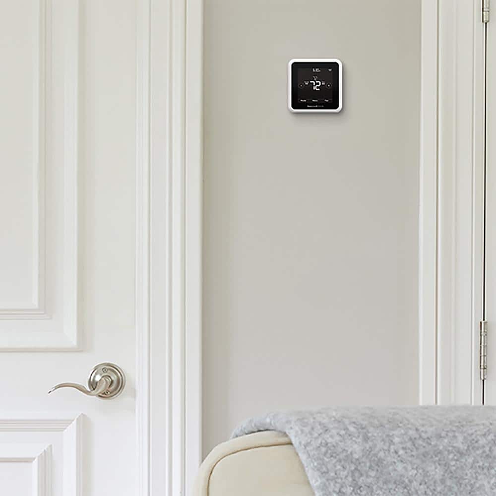 Honeywell Home T5 7-Day Smart Wi-Fi Thermostat with Geofence Technology and Auto Changeover, Energy Star Certified (3)