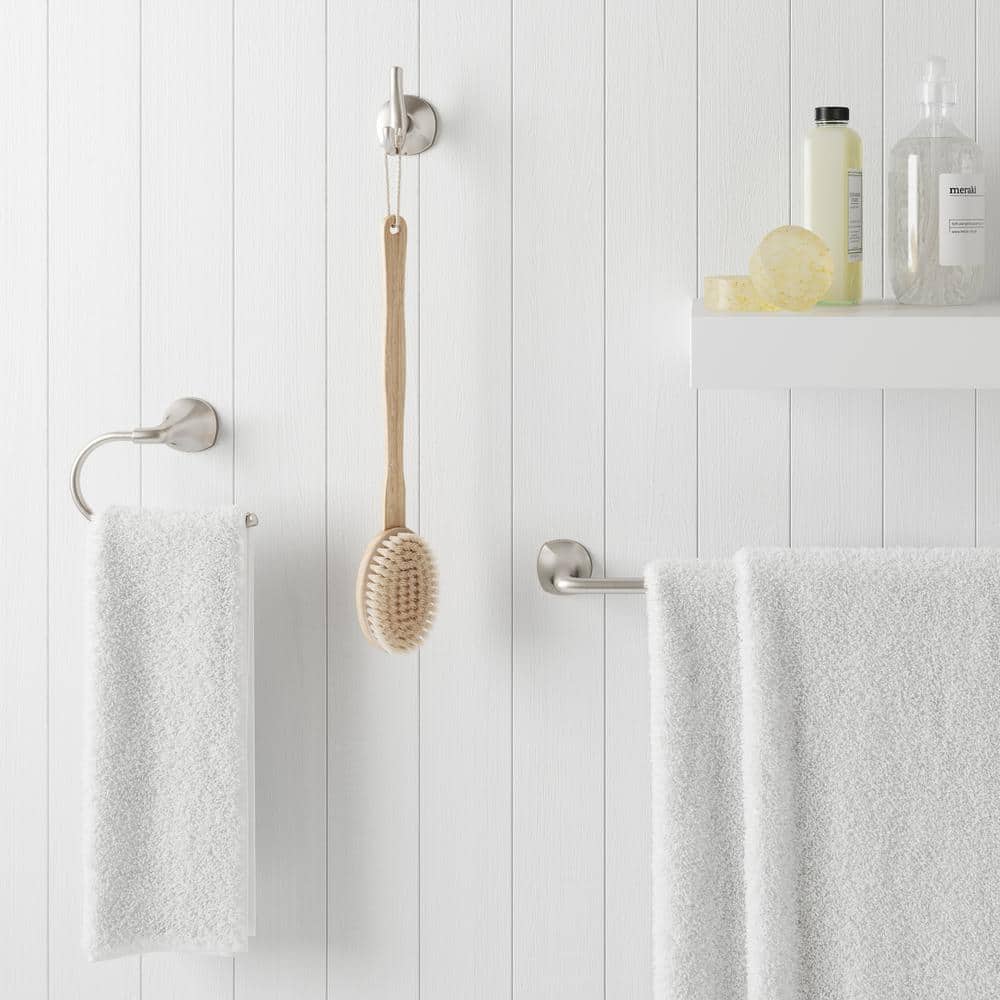 Pfister Ladera Robe Hook (3)