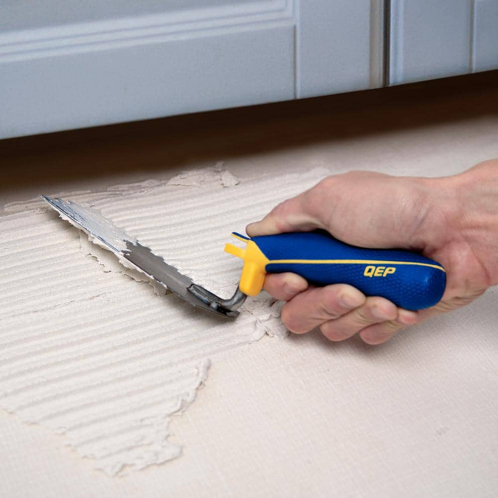 QEP 1/4 in. x 1/4 in. x 1/4 in. Comfort Grip Square-Notch Margin Flooring Trowel with Bucket Hook (4)