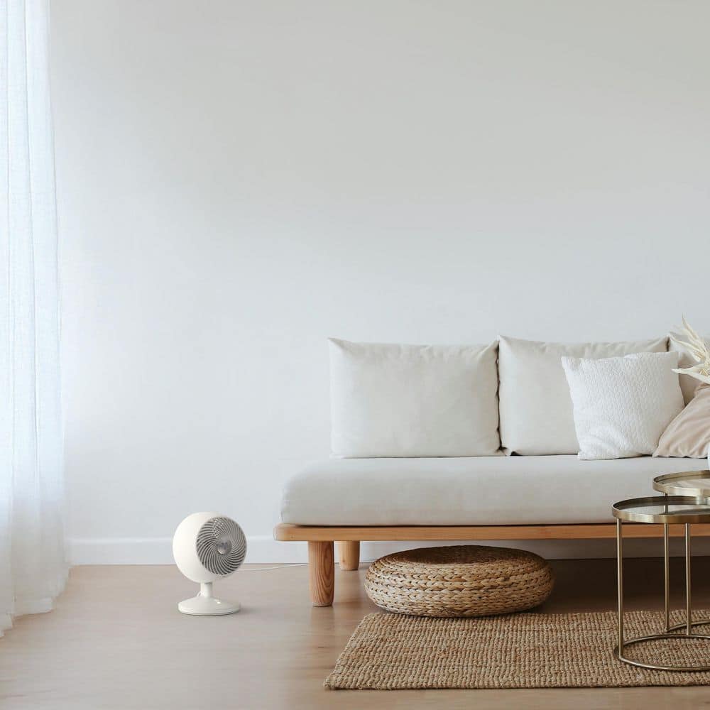 Vornado OMNIO 7 7 in. 10 Fan Speeds Desk Fan in White with Multi-Axis Oscillation, Aromatherapy, Timer, Remote