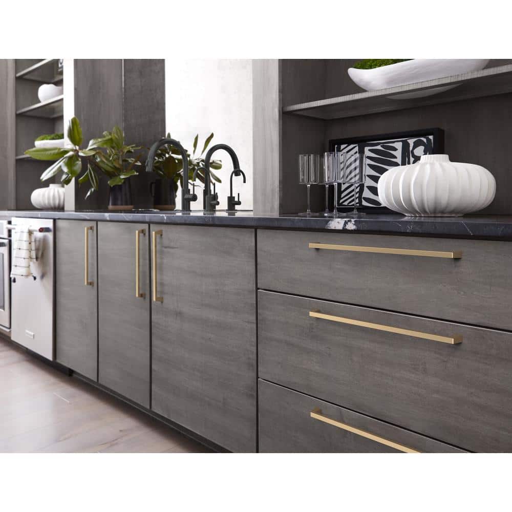Amerock Blackrock 18 in. (457mm) Modern Champagne Bronze Arch Appliance Pull (2)
